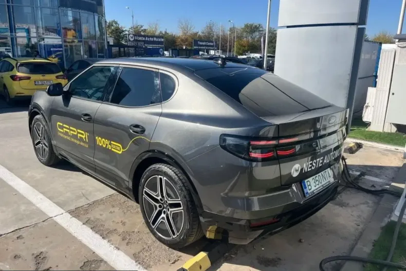 Ford Capri din 2024 cu 6.510 km - oferta FOR222909 - foto 7