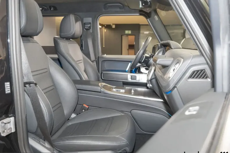 Mercedes-Benz G 450 (Clasa G) din 2024 cu 15.154 km - oferta MER222910 - foto 15