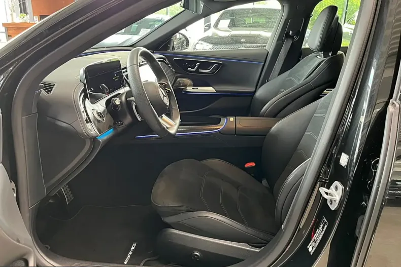 Mercedes-Benz E 450 (Clasa E) din 2025 cu 14.500 km - oferta MER222914 - foto 13