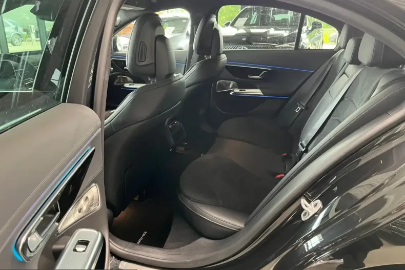Mercedes-Benz E 450 (Clasa E) din 2025 cu 14.500 km - oferta MER222914 - foto 14