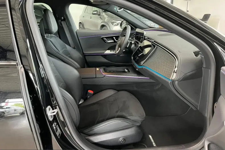 Mercedes-Benz E 450 (Clasa E) din 2025 cu 14.500 km - oferta MER222914 - foto 18