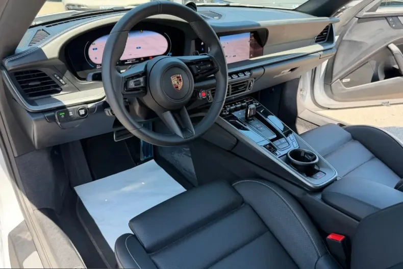 Porsche 911 din 2025 cu 19.990 km - oferta POR222923 - foto 12