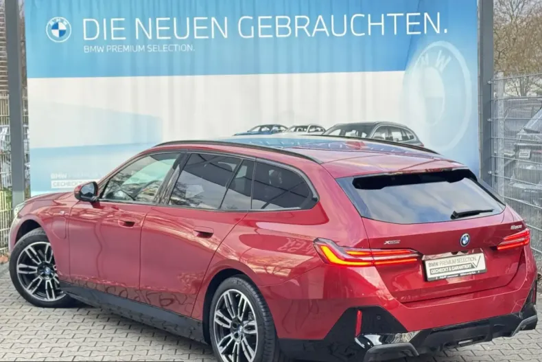 BMW 550 (Seria 5) din 2025 cu 26.493 km - oferta BMW222930 - foto 3