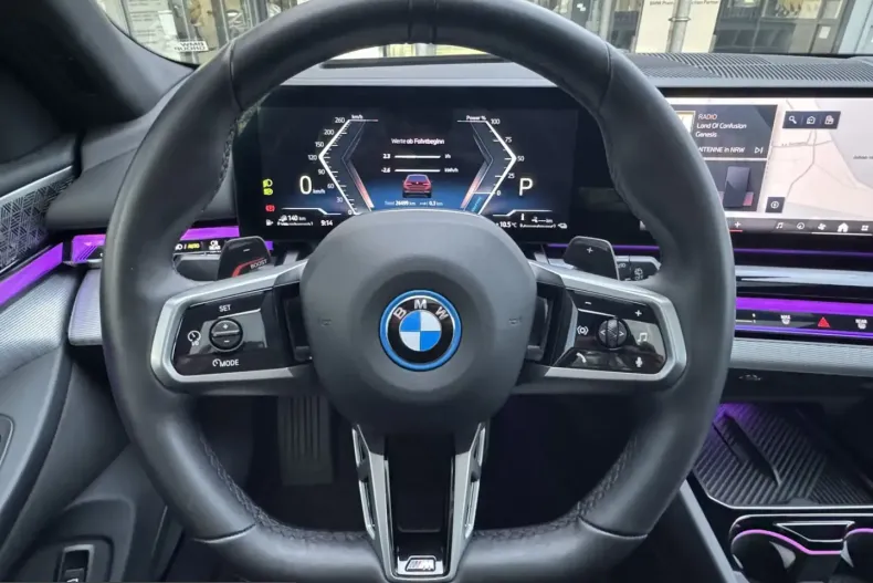 BMW 550 (Seria 5) din 2025 cu 26.493 km - oferta BMW222930 - foto 19