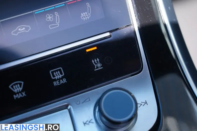 Audi RSQ8 din 2022 cu 96.900 km - oferta AUD222933 - foto 22