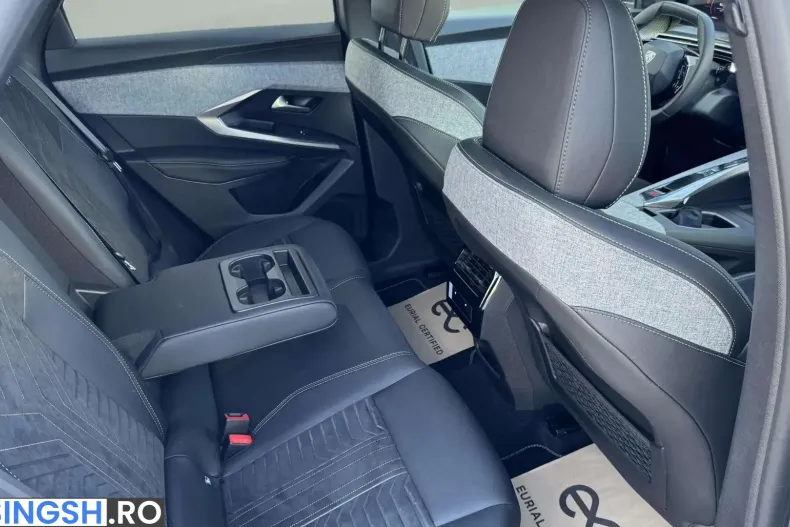 Peugeot 3008 din 2026 cu 4.100 km - oferta PEU222945 - foto 12