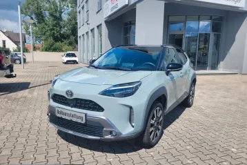 Toyota Yaris Cross din 2024 - oferta TOY222947