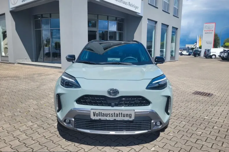 Toyota Yaris Cross din 2024 cu 20.270 km - oferta TOY222947 - foto 5