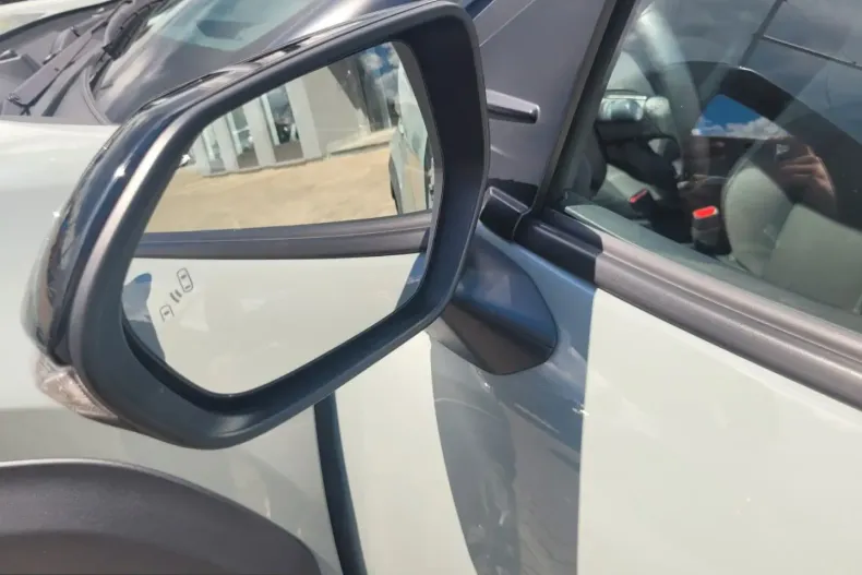 Toyota Yaris Cross din 2024 cu 20.270 km - oferta TOY222947 - foto 15