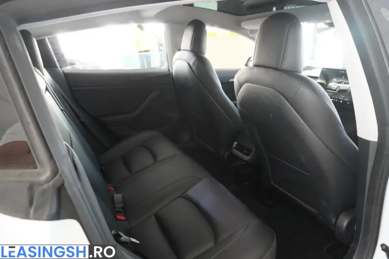 Tesla Model 3 din 2023 cu 79.950 km - oferta TES222951 - foto 34