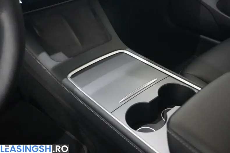Tesla Model 3 din 2022 cu 78.750 km - oferta TES222952 - foto 28
