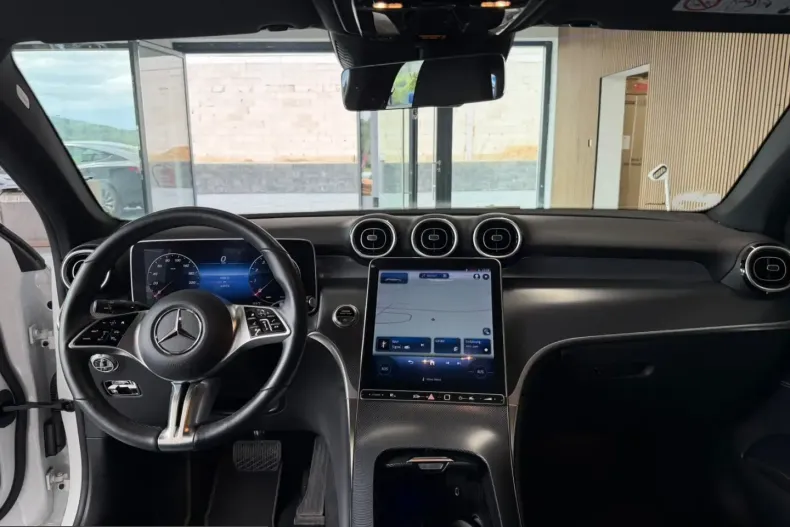 Mercedes-Benz GLC 200 (Clasa GLC) din 2023 cu 34.850 km - oferta MER222955 - foto 10