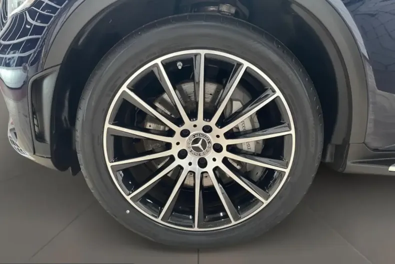 Mercedes-Benz GLC 300 (Clasa GLC) din 2023 cu 46.554 km - oferta MER222956 - foto 8