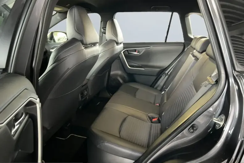 Toyota RAV4 din 2025 cu 19.800 km - oferta TOY222962 - foto 14