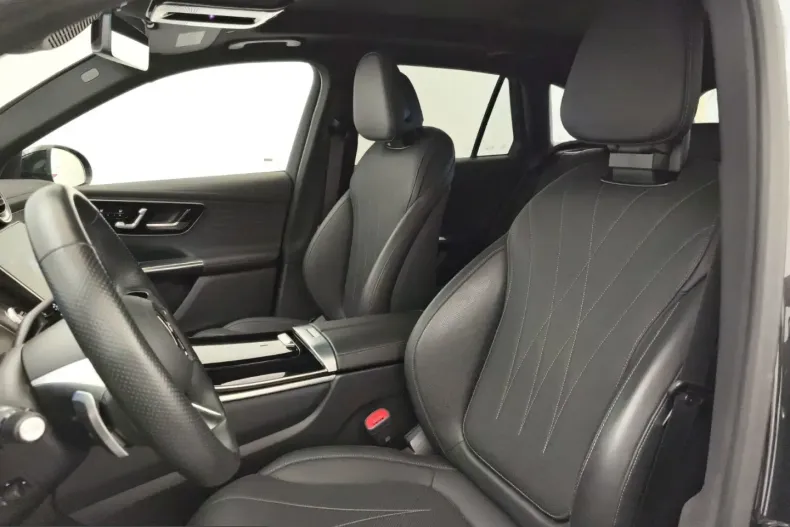 Mercedes-Benz GLC 450 (Clasa GLC) din 2024 cu 44.453 km - oferta MER222963 - foto 19