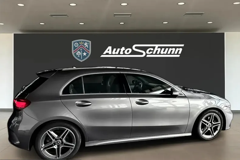 Mercedes-Benz A 200 (Clasa A) din 2025 cu 29.900 km - oferta MER222975 - foto 5