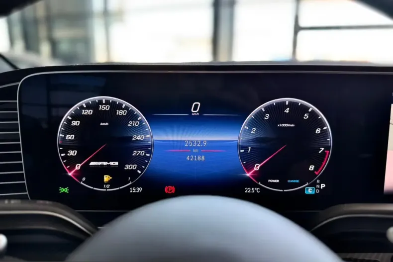Mercedes-Benz GLE 63S AMG (Clasa GLE) din 2023 cu 42.000 km - oferta MER222988 - foto 22