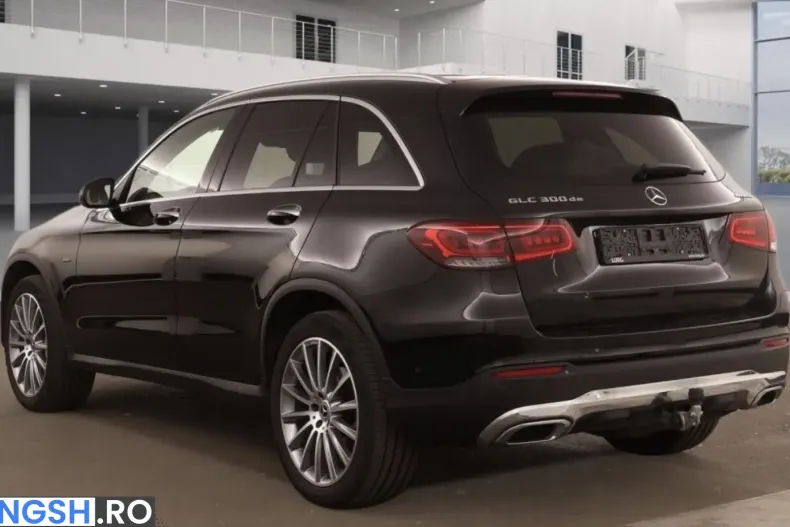 Mercedes-Benz GLC 200 (Clasa GLC) din 2021 cu 70.573 km - oferta MER222993 - foto 4