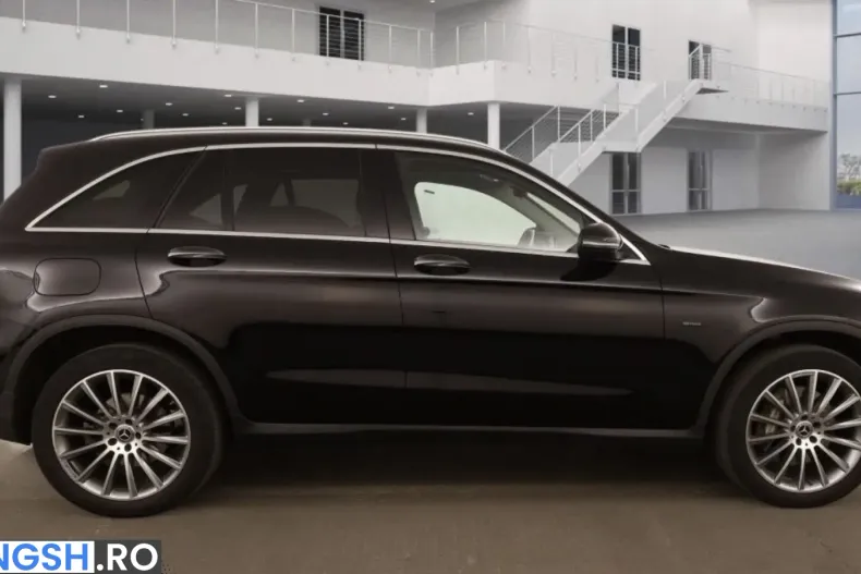 Mercedes-Benz GLC 200 (Clasa GLC) din 2021 cu 70.573 km - oferta MER222993 - foto 6