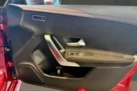 Mercedes-Benz CLA 200 (Clasa CLA) din 2024 cu 12.000 km - oferta MER222996 - foto 12