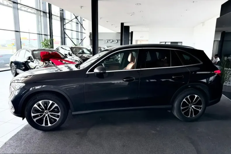 Mercedes-Benz GLC 200 (Clasa GLC) din 2023 cu 99.085 km - oferta MER223001 - foto 4