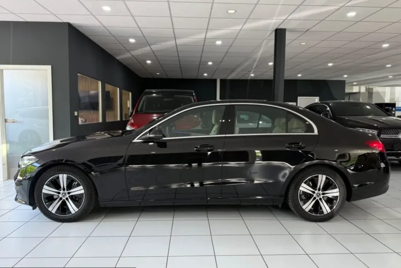 Mercedes-Benz C 200 (Clasa C) din 2023 cu 58.500 km - oferta MER223012 - foto 2
