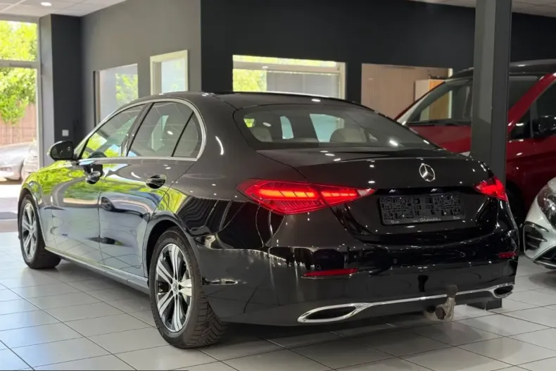 Mercedes-Benz C 200 (Clasa C) din 2023 cu 58.500 km - oferta MER223012 - foto 3