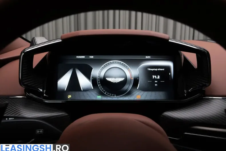 Aston Martin Vanquish din 2024 cu 4.500 km - oferta AST223015 - foto 4