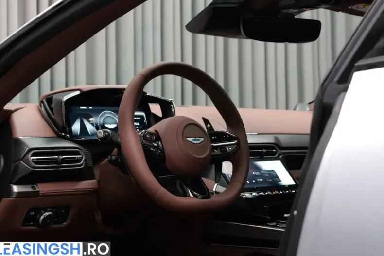 Aston Martin Vanquish din 2024 cu 4.500 km - oferta AST223015 - foto 11