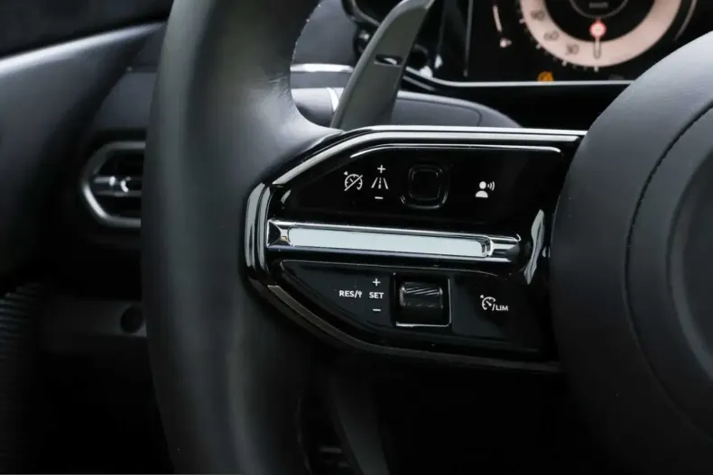 Aston Martin Vanquish din 2025 cu 5.999 km - oferta AST223017 - foto 20