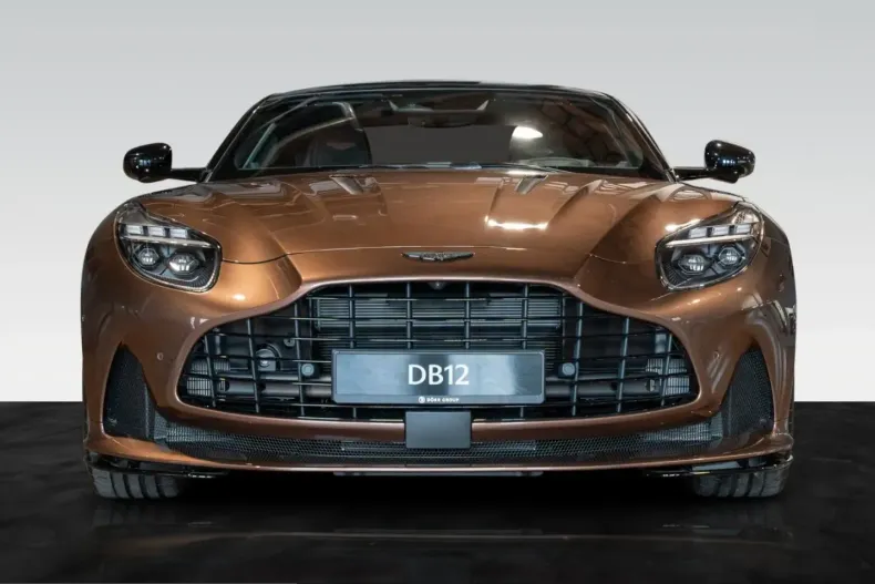 Aston Martin DB12 din 2025 cu 2.500 km - oferta AST223018 - foto 15