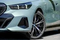 BMW 550 (Seria 5) din 2025 cu 19.812 km - oferta BMW223027 - foto 3
