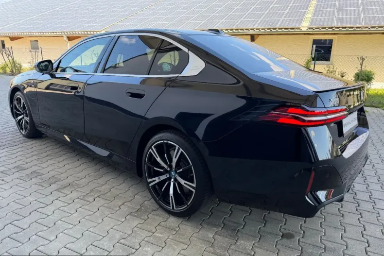 BMW 550 (Seria 5) din 2025 cu 28.652 km - oferta BMW223028 - foto 4