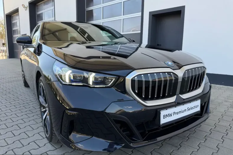 BMW 550 (Seria 5) din 2025 cu 28.652 km - oferta BMW223028 - foto 11