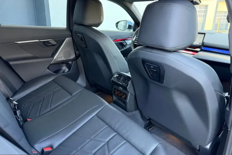 BMW 550 (Seria 5) din 2025 cu 28.652 km - oferta BMW223028 - foto 22