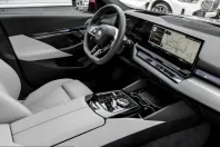 BMW 550 (Seria 5) din 2025 cu 23.842 km - oferta BMW223030 - foto 3