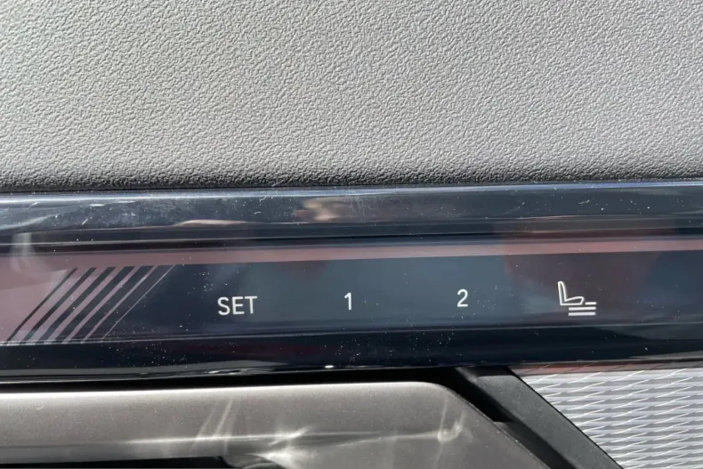 BMW 550 (Seria 5) din 2025 cu 16.670 km - oferta BMW223034 - foto 7