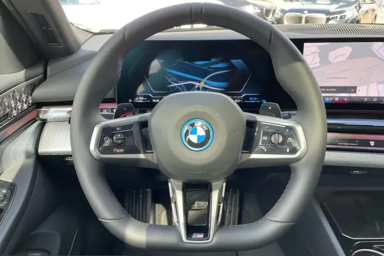 BMW 550 (Seria 5) din 2025 cu 16.670 km - oferta BMW223034 - foto 12