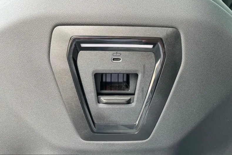BMW 550 (Seria 5) din 2025 cu 16.670 km - oferta BMW223034 - foto 22