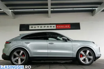 Porsche Cayenne din 2024 - oferta POR223035