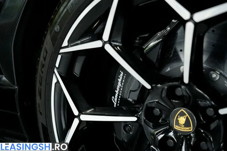 Lamborghini Urus din 2025 cu 22.000 km - oferta LAM223042 - foto 14