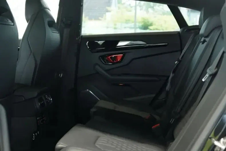 Lamborghini Urus din 2025 cu 22.000 km - oferta LAM223042 - foto 27