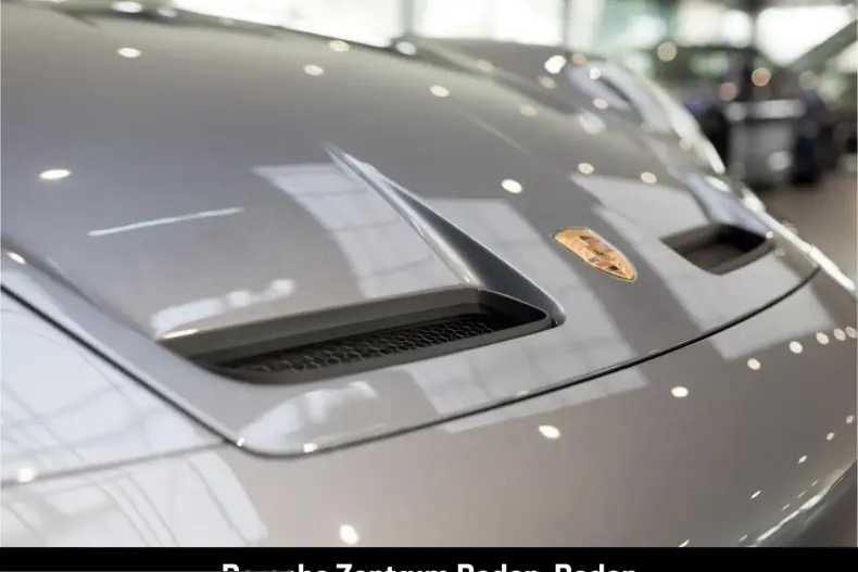 Porsche 911 din 2026 cu 10 km - oferta POR223049 - foto 9