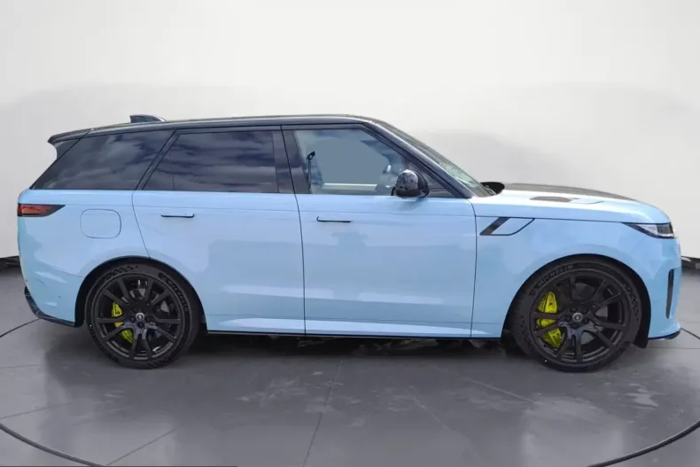 Land Rover Range Rover Sport din 2026 cu 5.029 km - oferta LAN223050 - foto 3