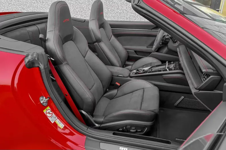 Porsche 992 din 2024 cu 690 km - oferta POR223052 - foto 30