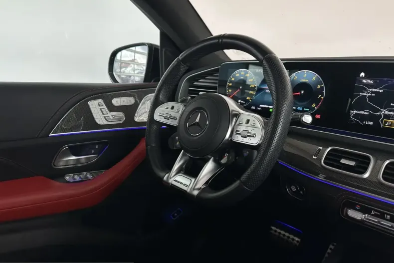 Mercedes-Benz GLE 63 AMG (Clasa GLE) din 2023 cu 22.440 km - oferta MER223059 - foto 13