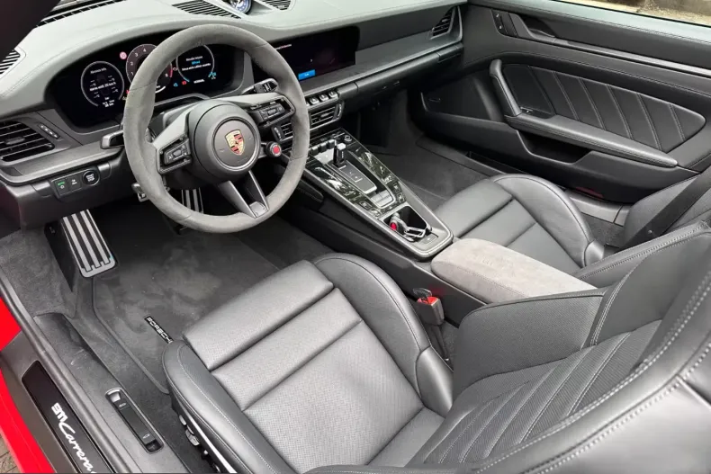 Porsche 911 din 2025 cu 5.000 km - oferta POR223061 - foto 12