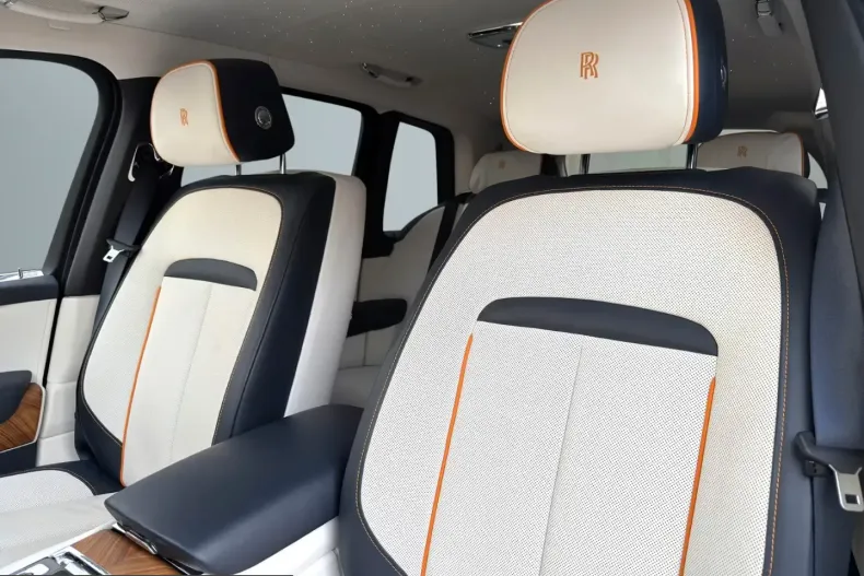 Rolls-Royce Cullinan din 2021 cu 36.048 km - oferta ROL223065 - foto 15