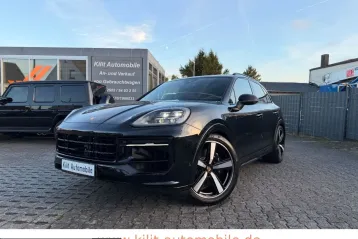 Porsche Cayenne din 2023 - oferta POR223066