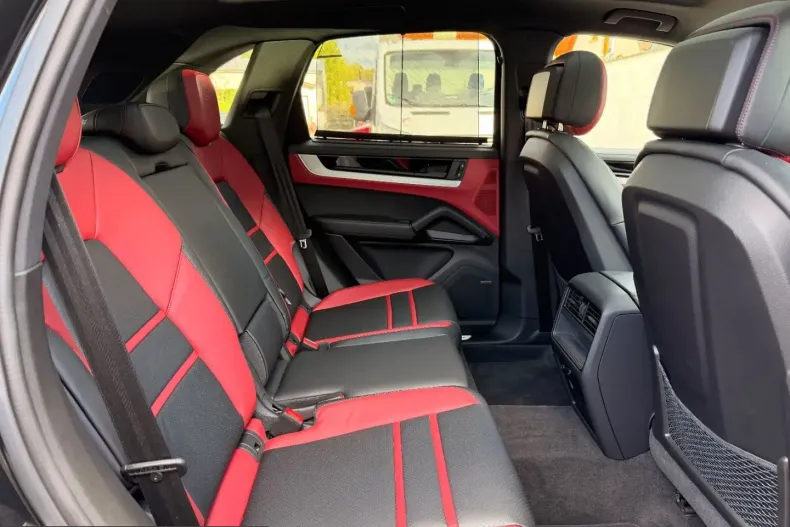 Porsche Cayenne din 2023 cu 6.000 km - oferta POR223066 - foto 21